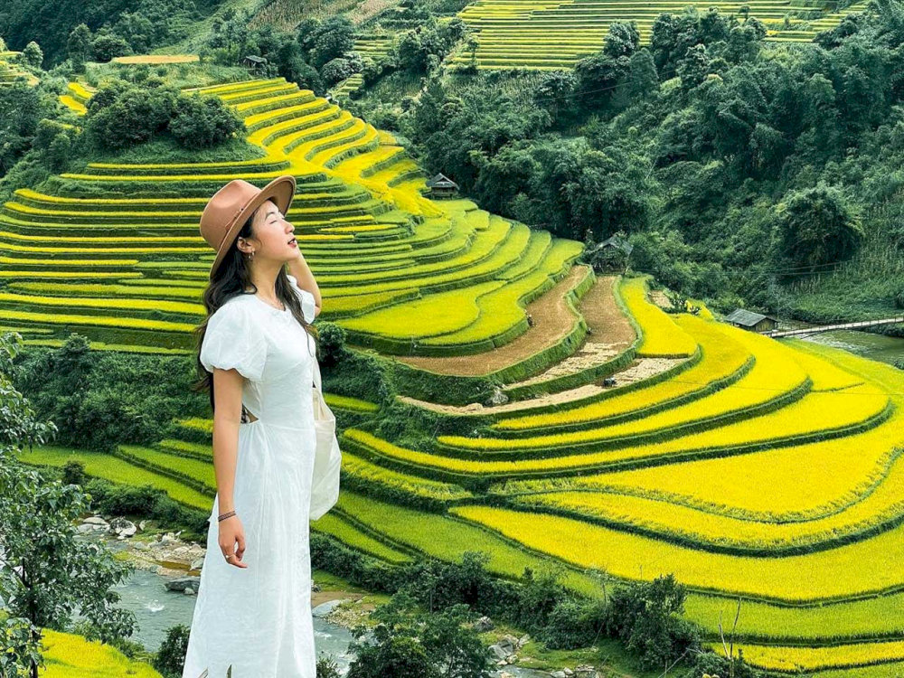 The beautiful nature provides an ideal backdrop for artistic and captivating photos 